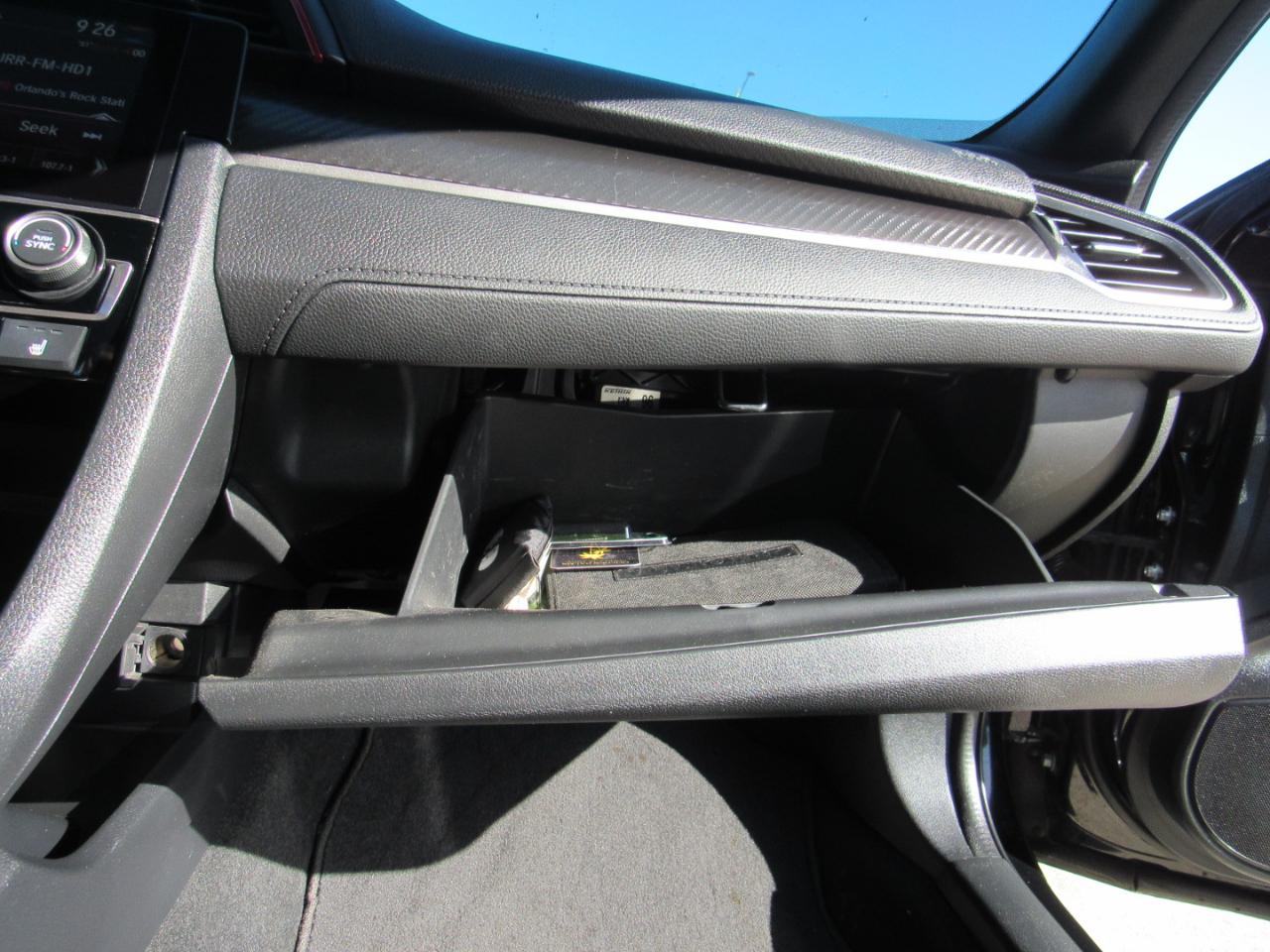 Honda Civic Si Sedan Manual w/Summer Tires 2020