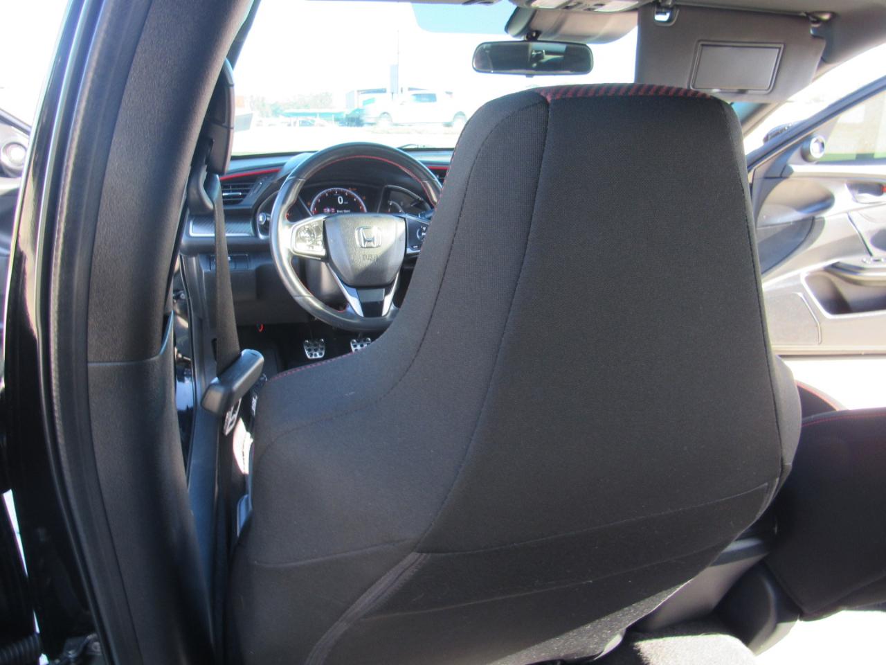 Honda Civic Si Sedan Manual w/Summer Tires 2020