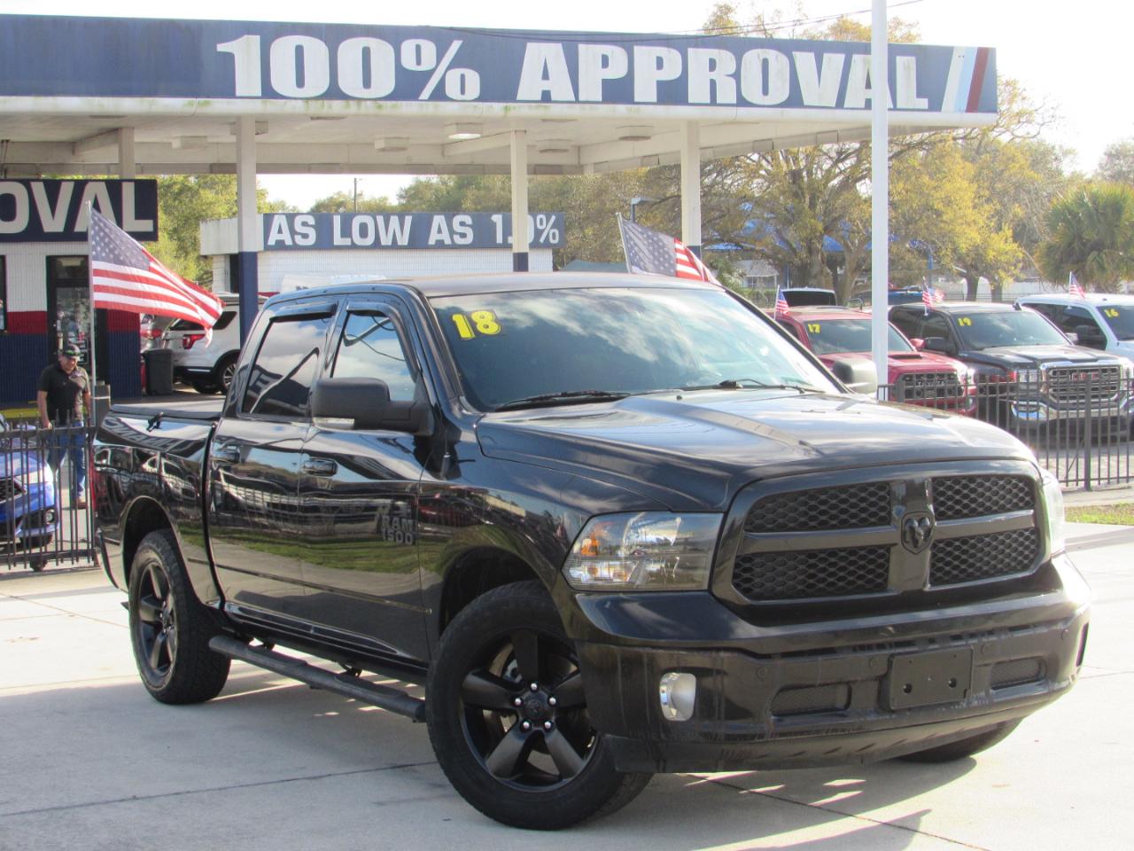 RAM 1500 Harvest 4x2 Crew Cab 5'7" Box *Ltd Avail* 2018