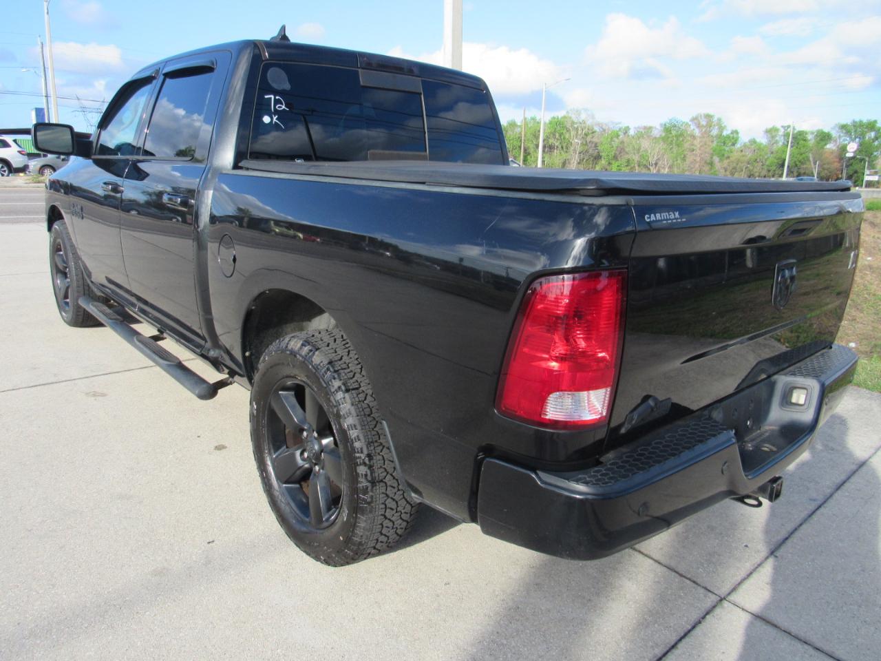 RAM 1500 Harvest 4x2 Crew Cab 5'7" Box *Ltd Avail* 2018