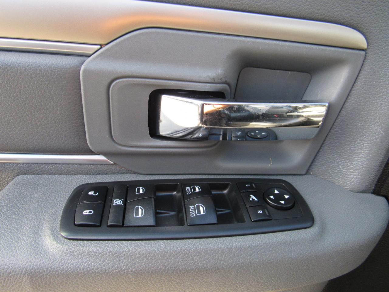 RAM 1500 Harvest 4x2 Crew Cab 5'7" Box *Ltd Avail* 2018