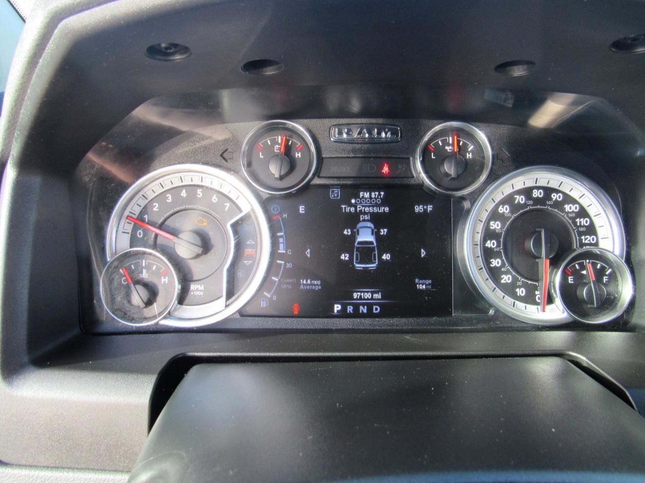 RAM 1500 Harvest 4x2 Crew Cab 5'7" Box *Ltd Avail* 2018