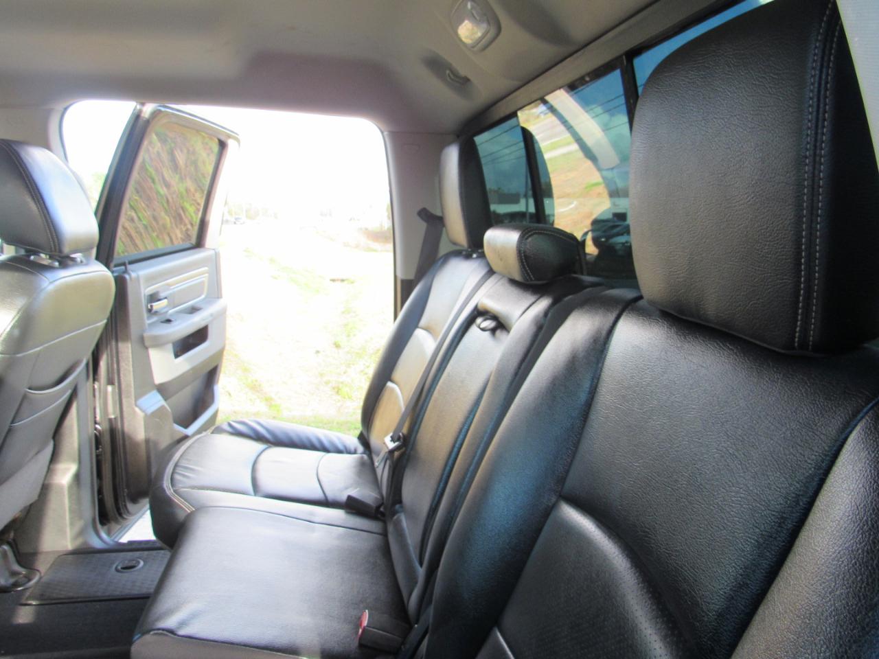 RAM 1500 Harvest 4x2 Crew Cab 5'7" Box *Ltd Avail* 2018