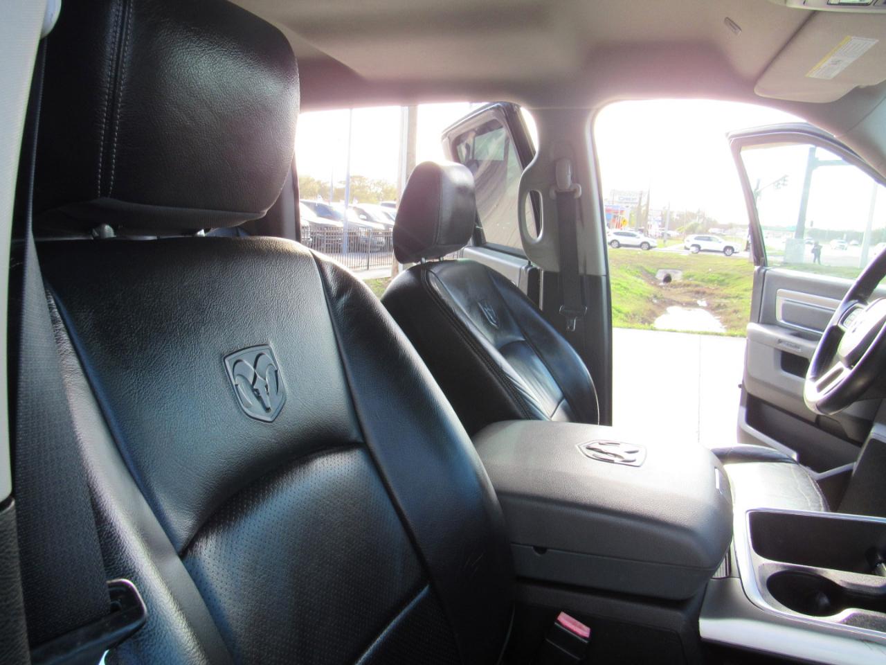 RAM 1500 Harvest 4x2 Crew Cab 5'7" Box *Ltd Avail* 2018