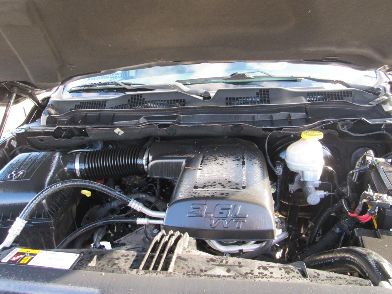 RAM 1500 Harvest 4x2 Crew Cab 5'7" Box *Ltd Avail* 2018