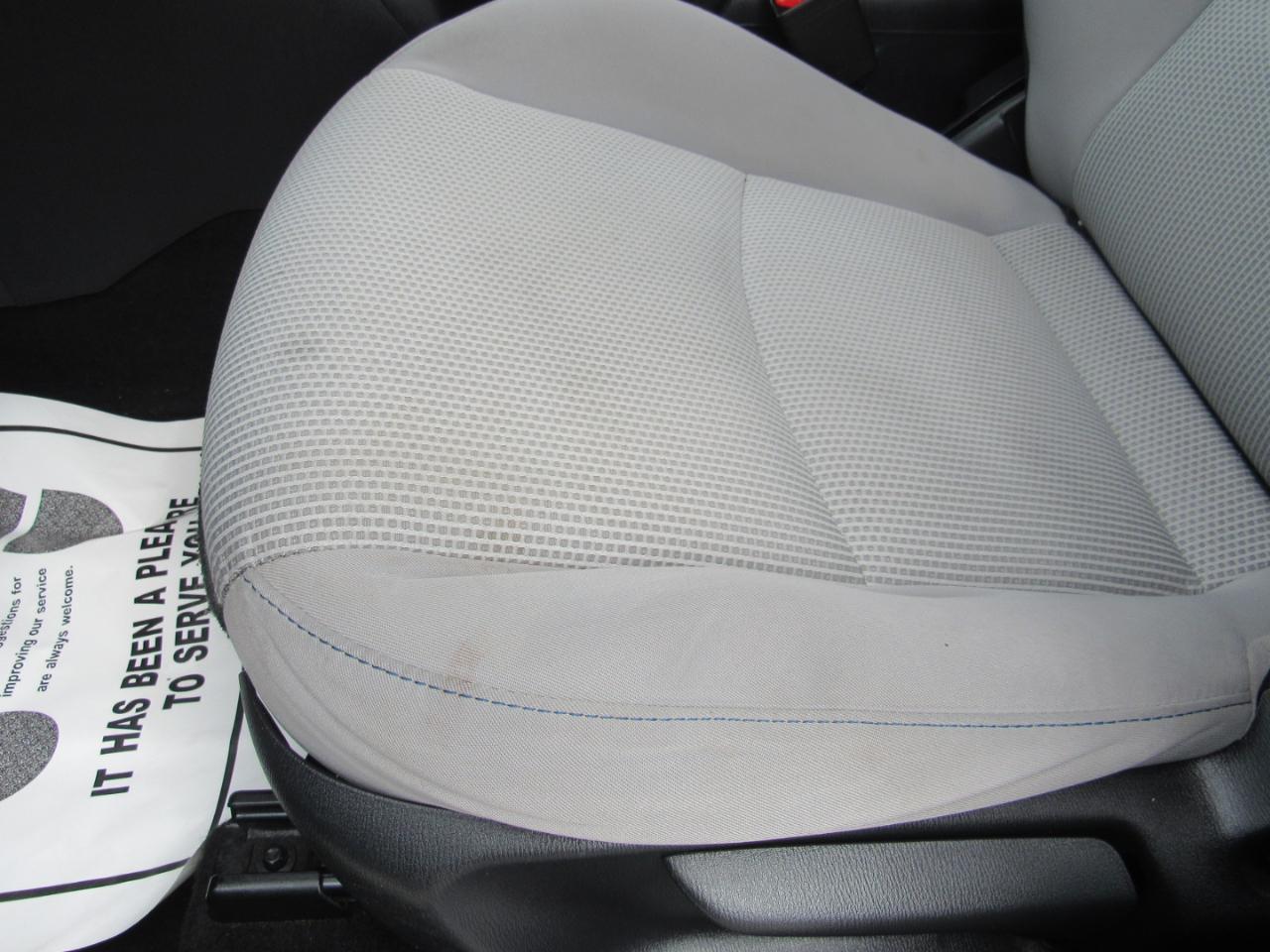 Toyota Yaris Sedan XLE Auto (Natl) 2019