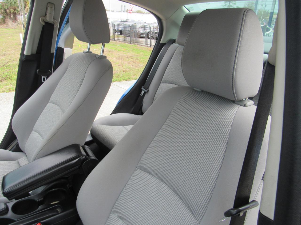 Toyota Yaris Sedan XLE Auto (Natl) 2019