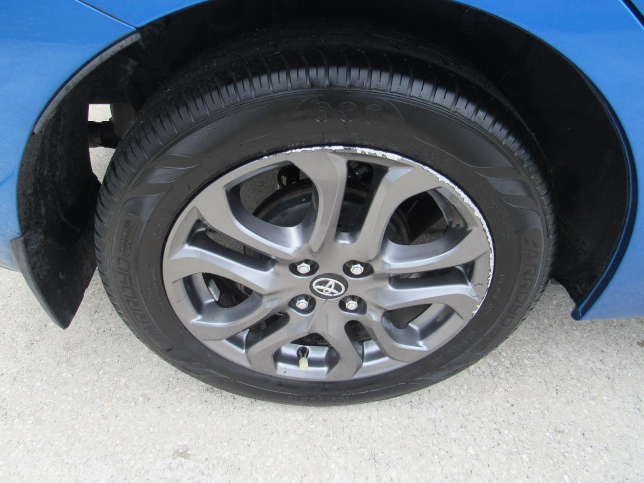 Toyota Yaris Sedan XLE Auto (Natl) 2019