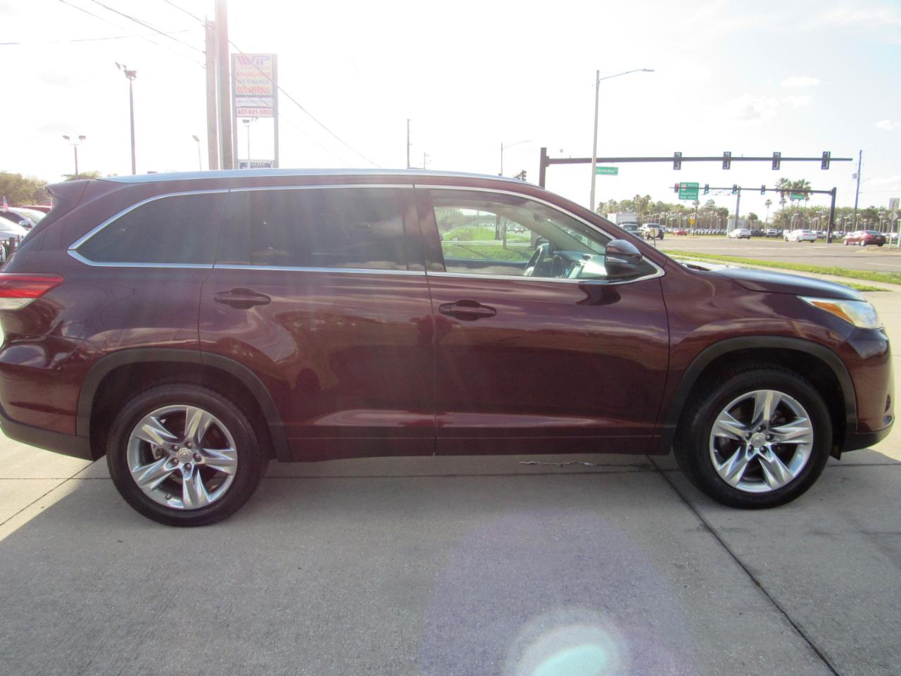 Toyota Highlander XLE V6 FWD (Natl) 2018