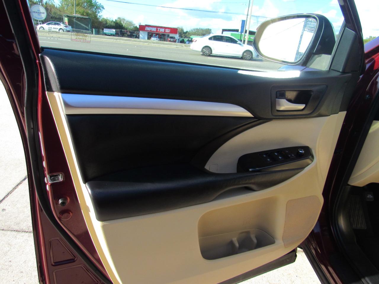 Toyota Highlander XLE V6 FWD (Natl) 2018