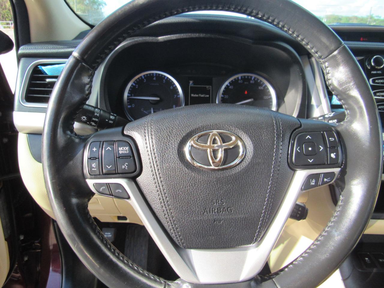 Toyota Highlander XLE V6 FWD (Natl) 2018