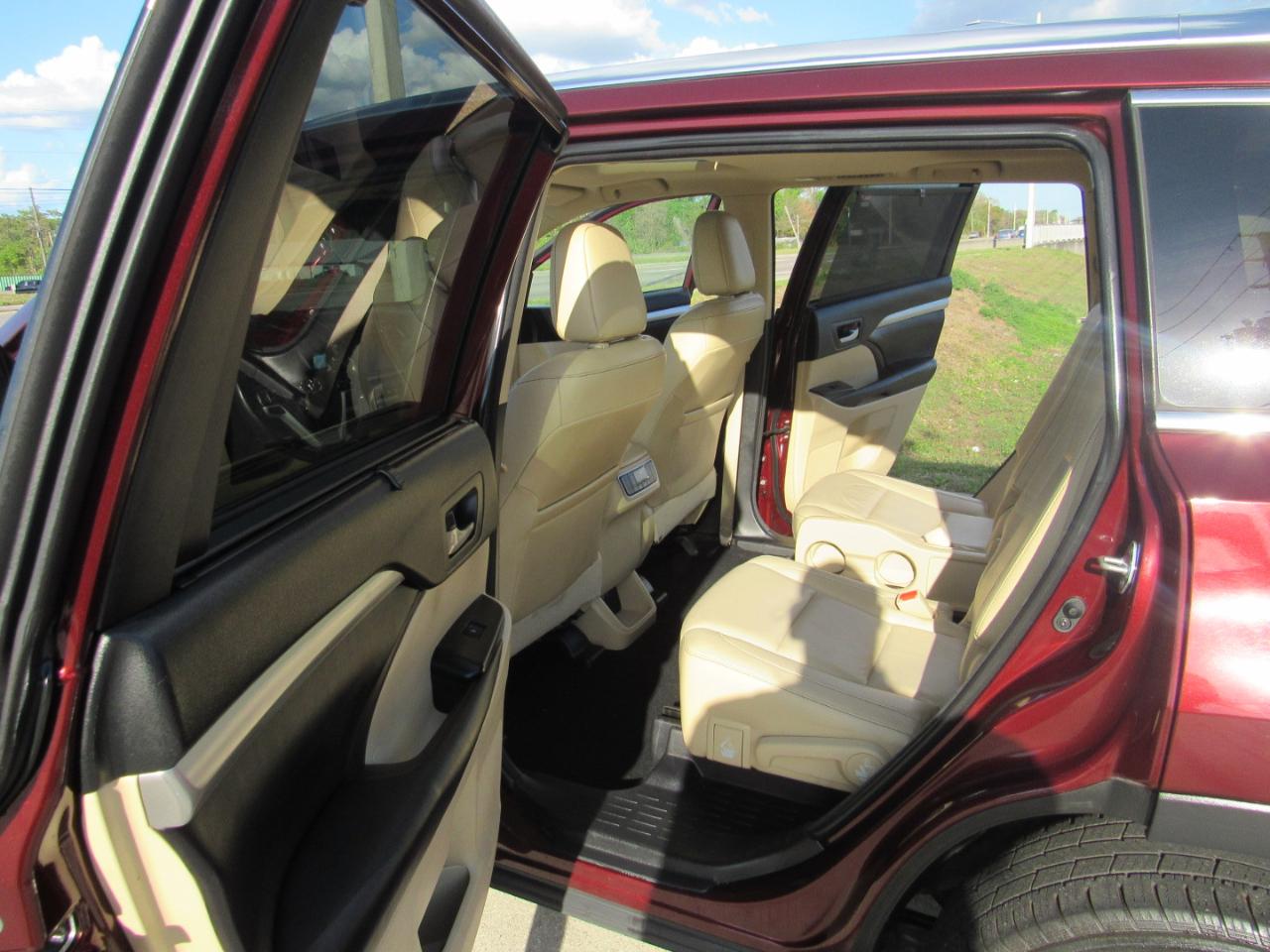 Toyota Highlander XLE V6 FWD (Natl) 2018