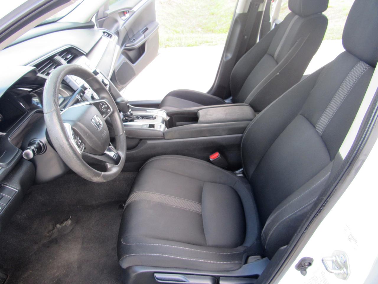 Honda Civic Sedan LX CVT 2020