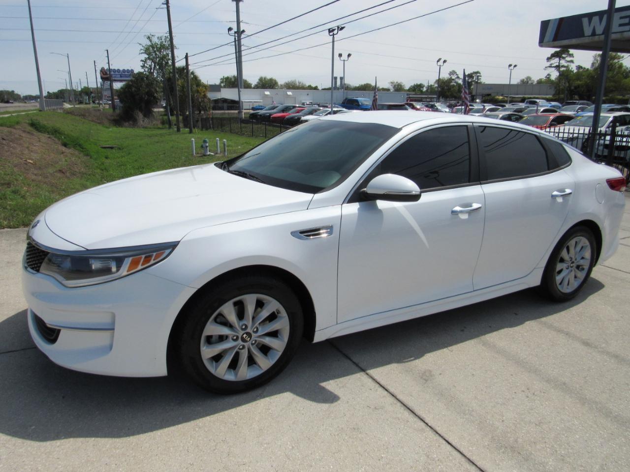 Kia Optima LX Auto 2017