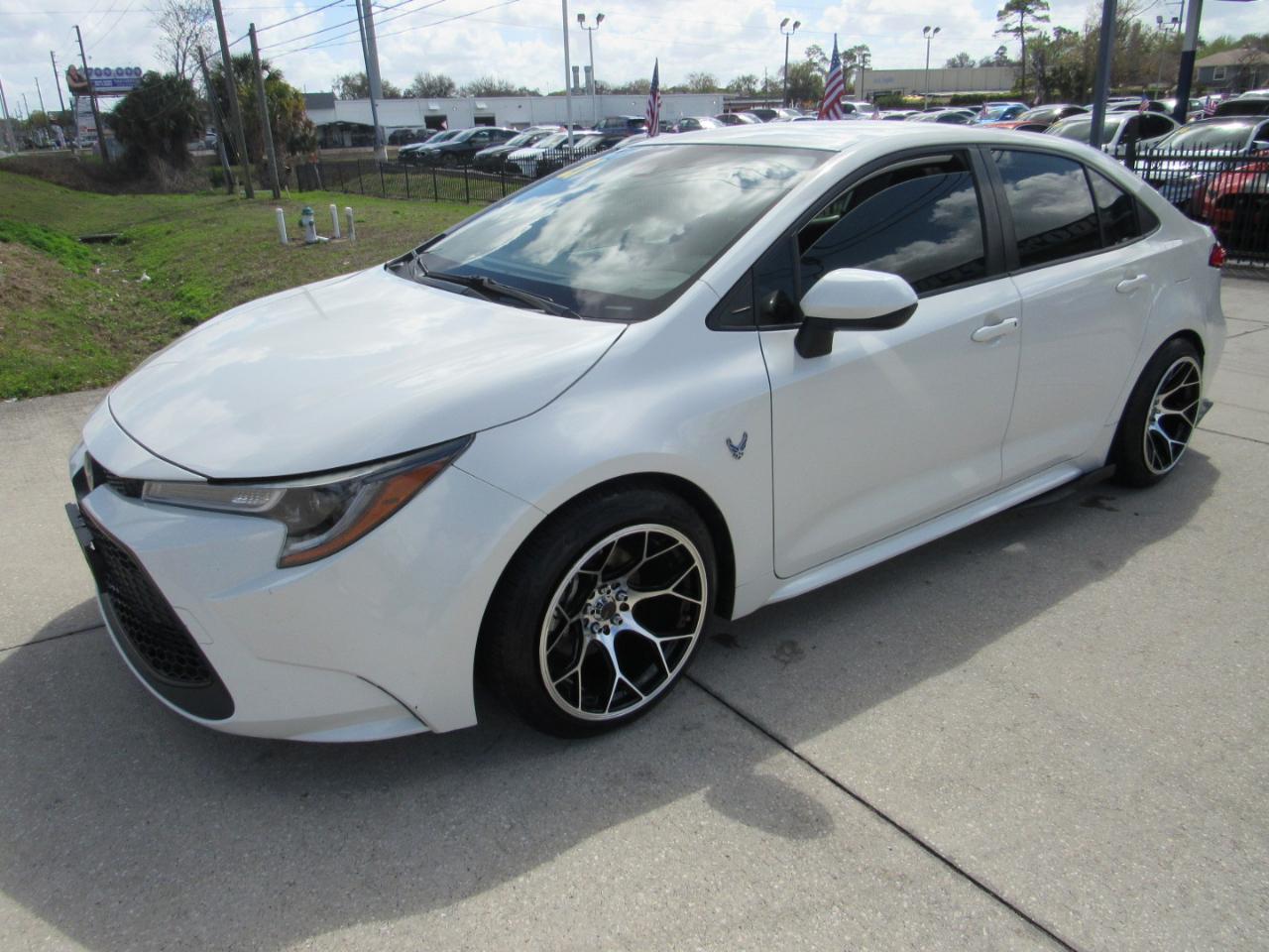 Toyota Corolla LE CVT (Natl) 2021