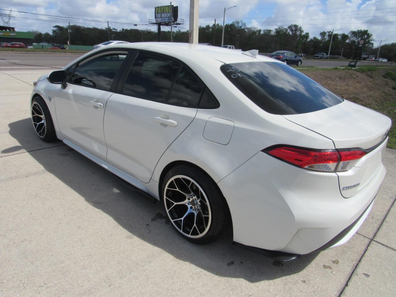 Toyota Corolla LE CVT (Natl) 2021