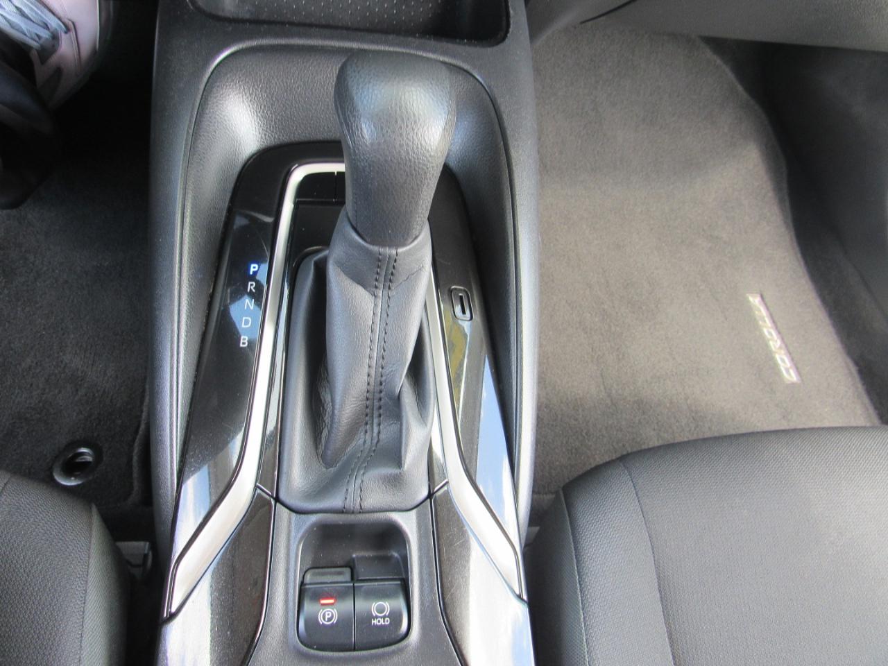 Toyota Corolla LE CVT (Natl) 2021