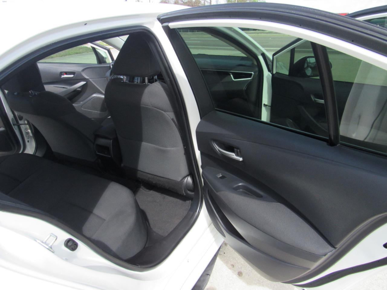 Toyota Corolla LE CVT (Natl) 2021