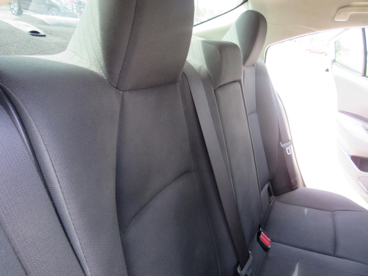 Toyota Corolla LE CVT (Natl) 2021