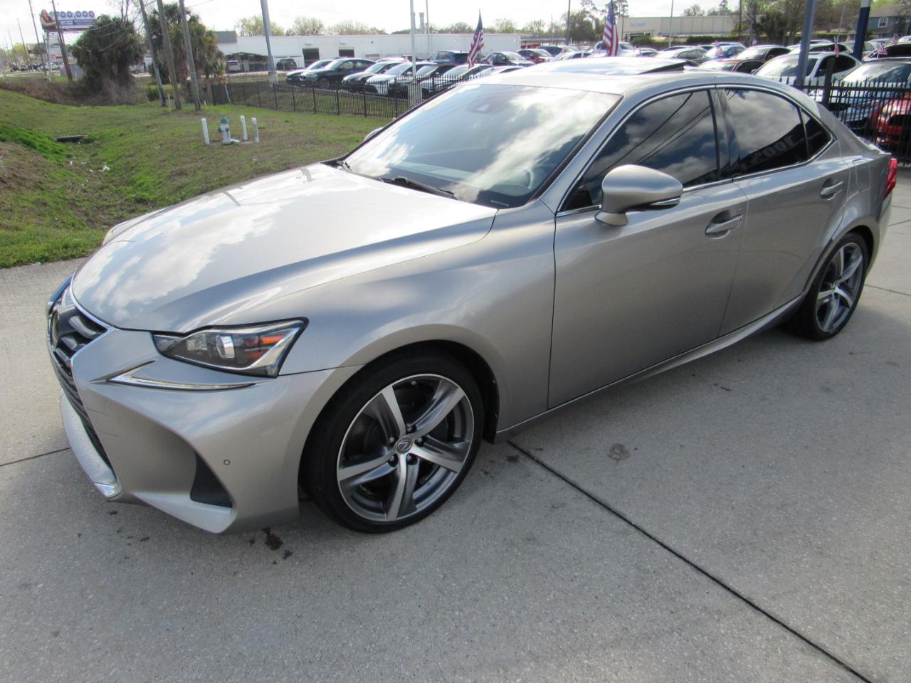 Lexus IS IS 300 RWD 2018