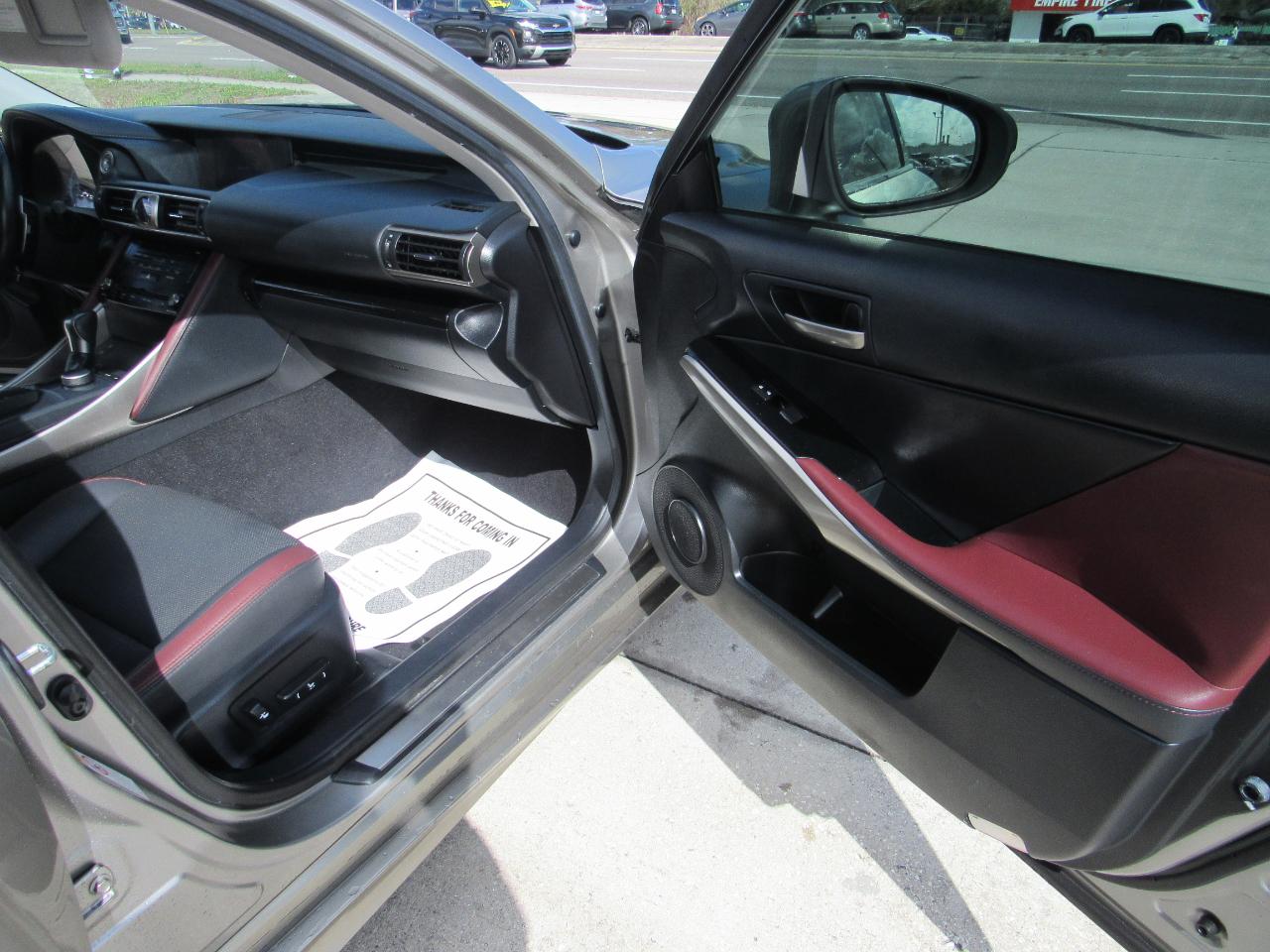 Lexus IS IS 300 RWD 2018