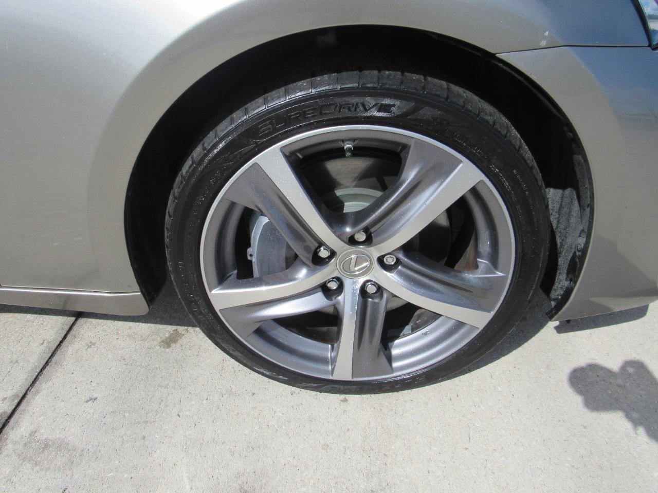 Lexus IS IS 300 RWD 2018