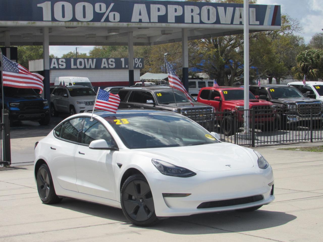 Tesla Model 3 RWD 2023