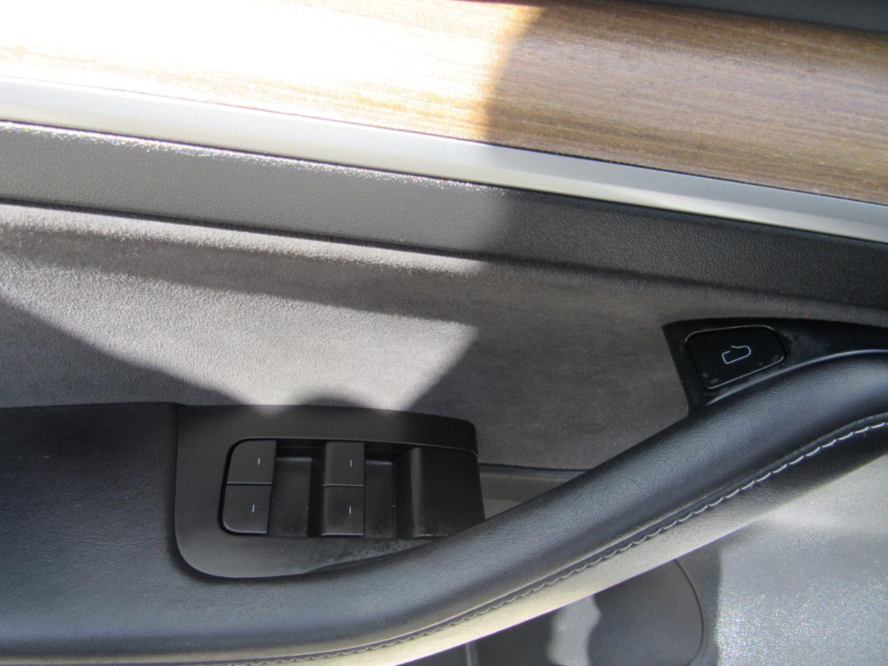 Tesla Model 3 RWD 2023