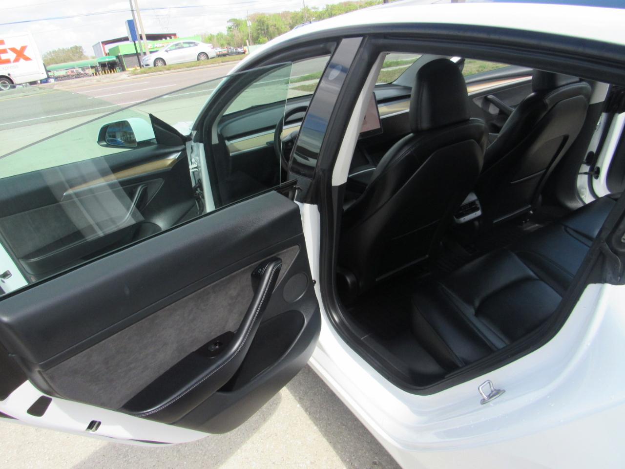 Tesla Model 3 RWD 2023