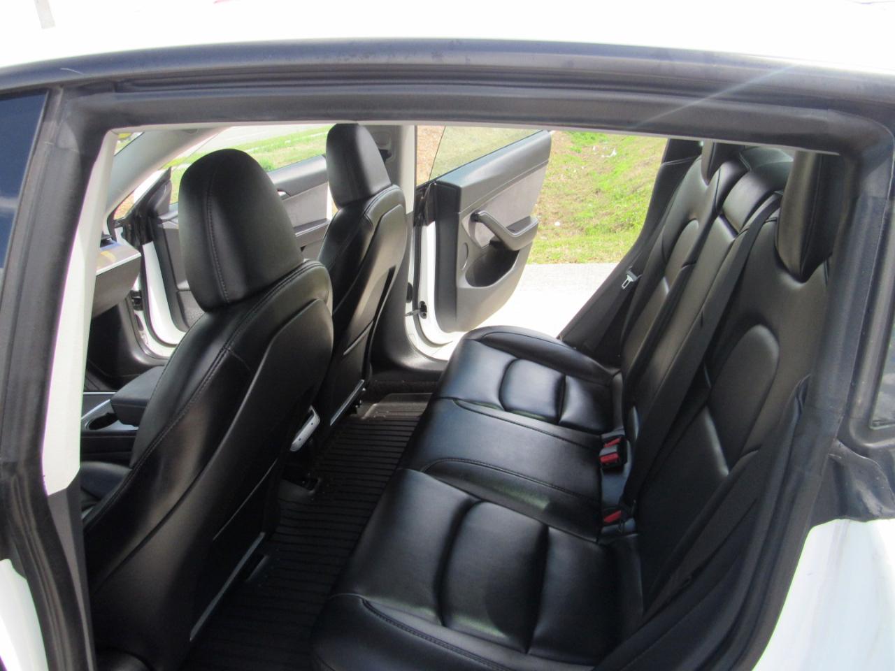 Tesla Model 3 RWD 2023