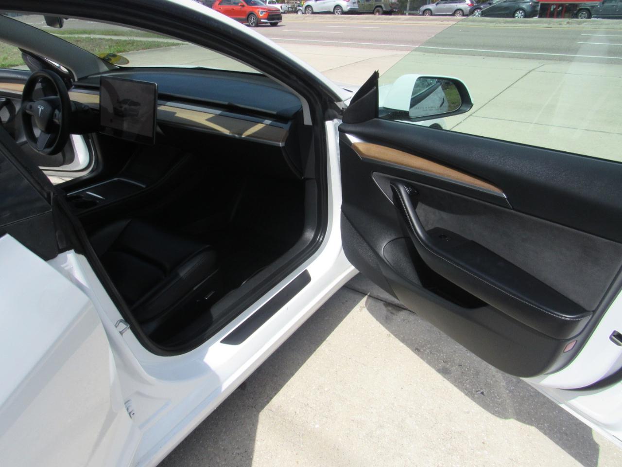 Tesla Model 3 RWD 2023