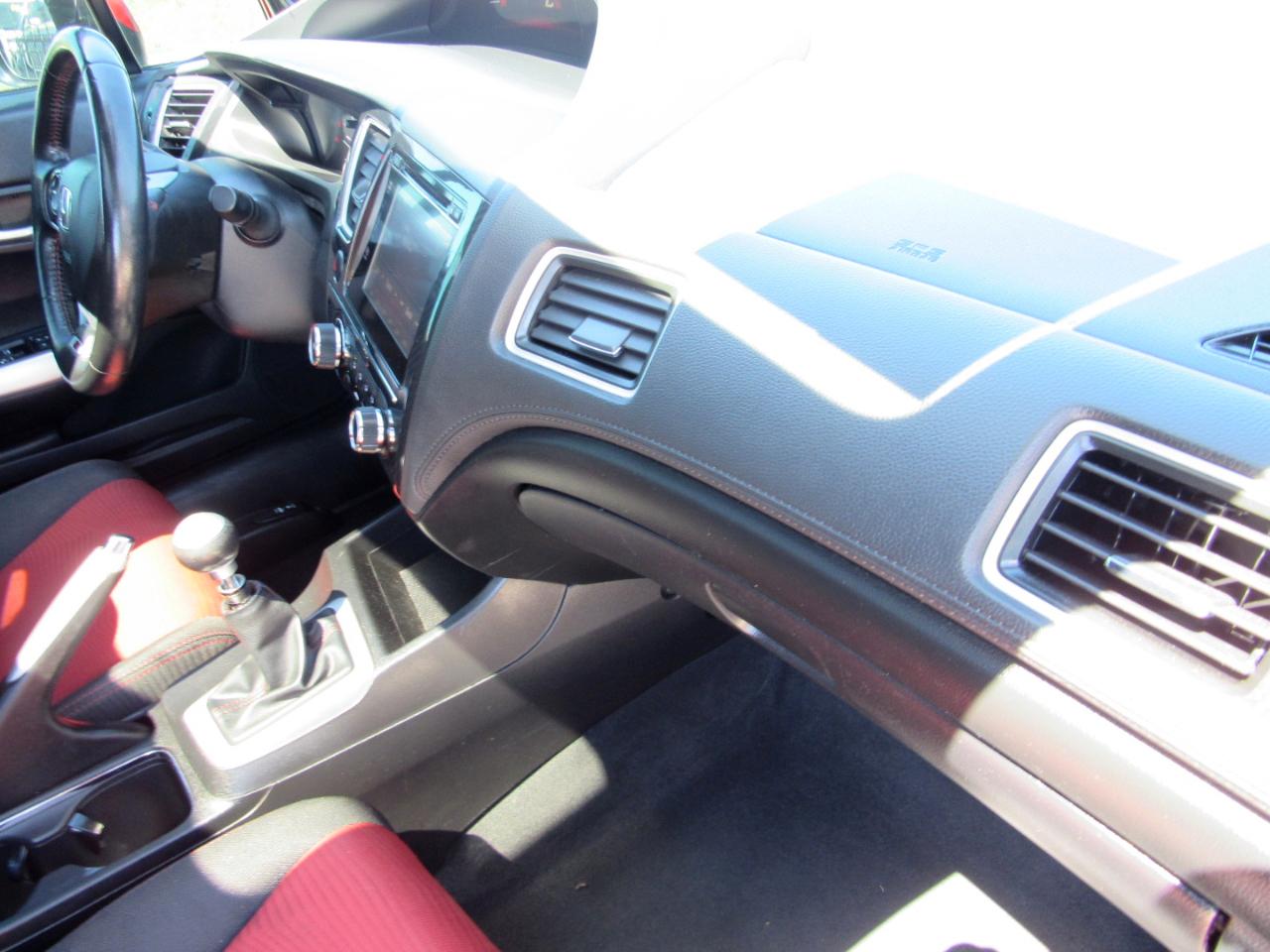 Honda Civic Coupe 2dr Man Si 2015