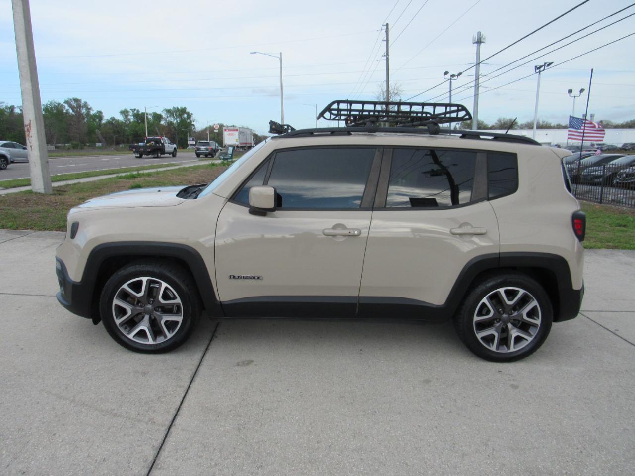 Jeep Renegade Latitude FWD 2015