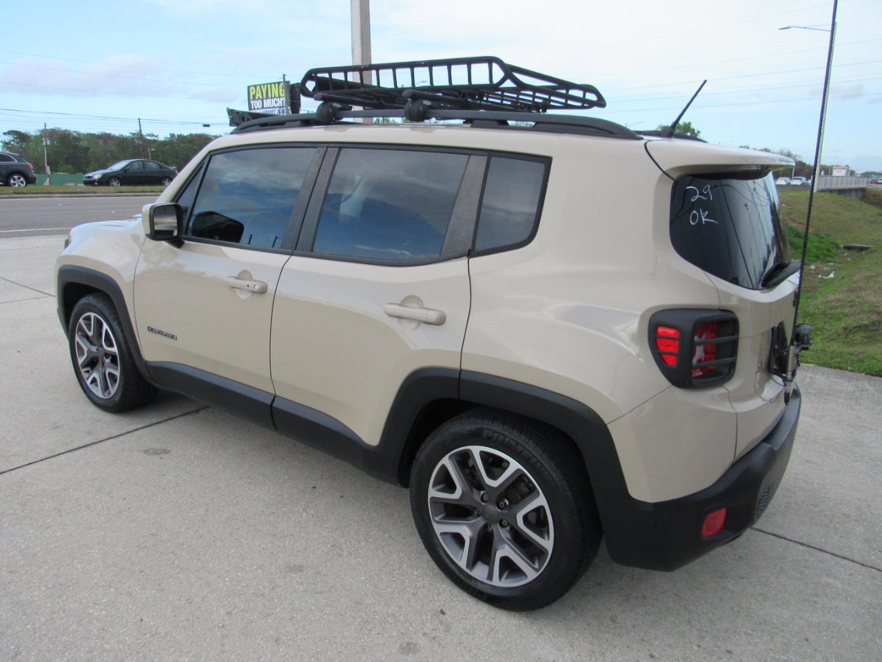 Jeep Renegade Latitude FWD 2015