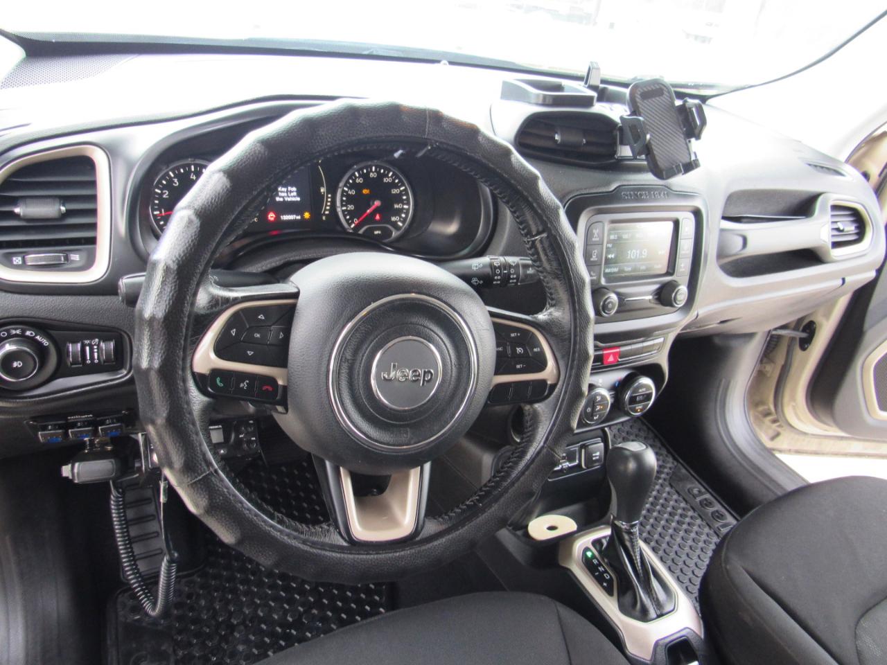 Jeep Renegade Latitude FWD 2015