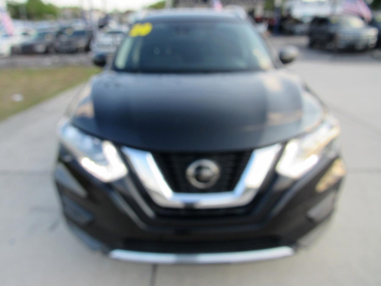 Nissan Rogue FWD SV 2020