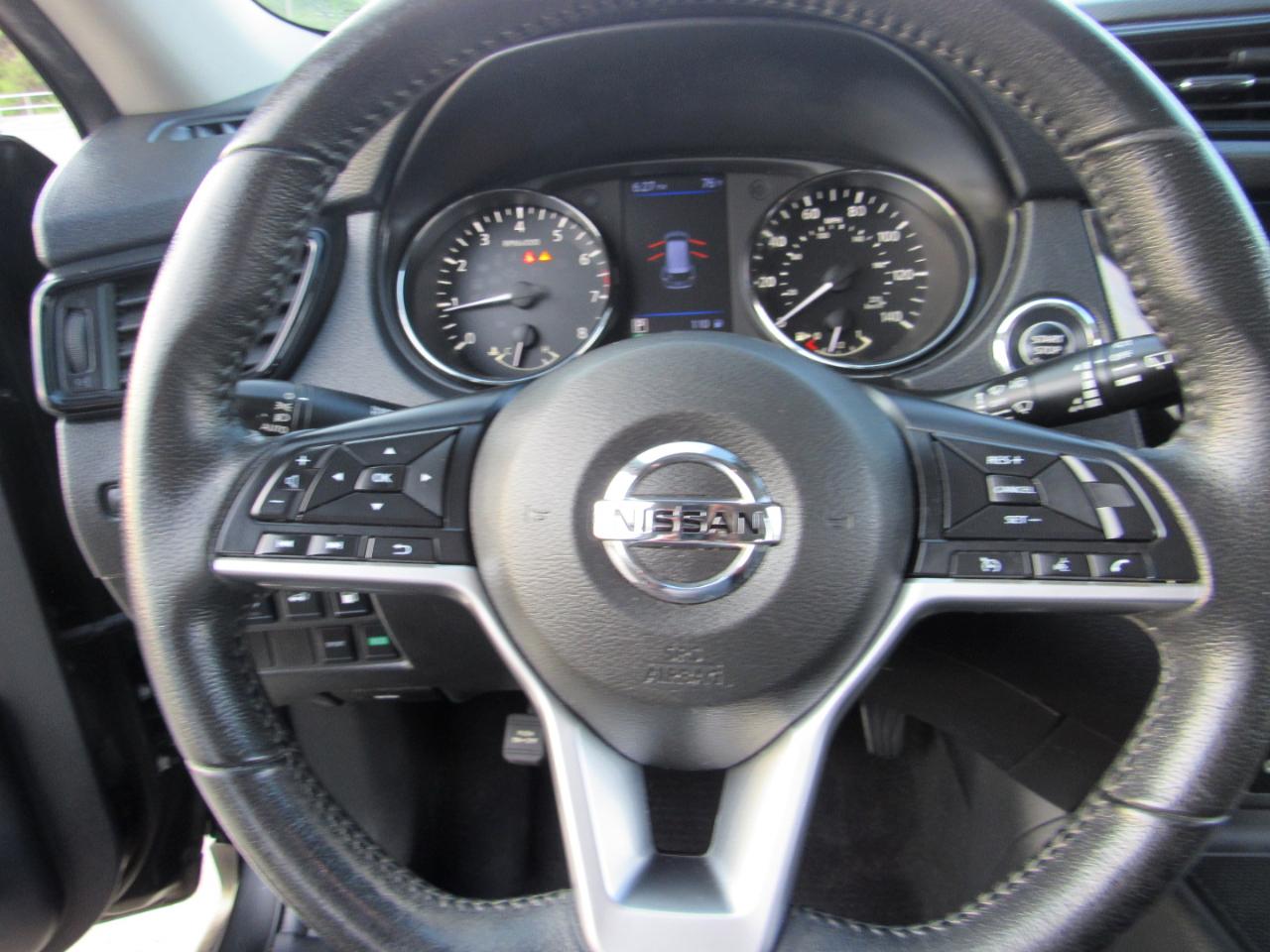 Nissan Rogue FWD SV 2020