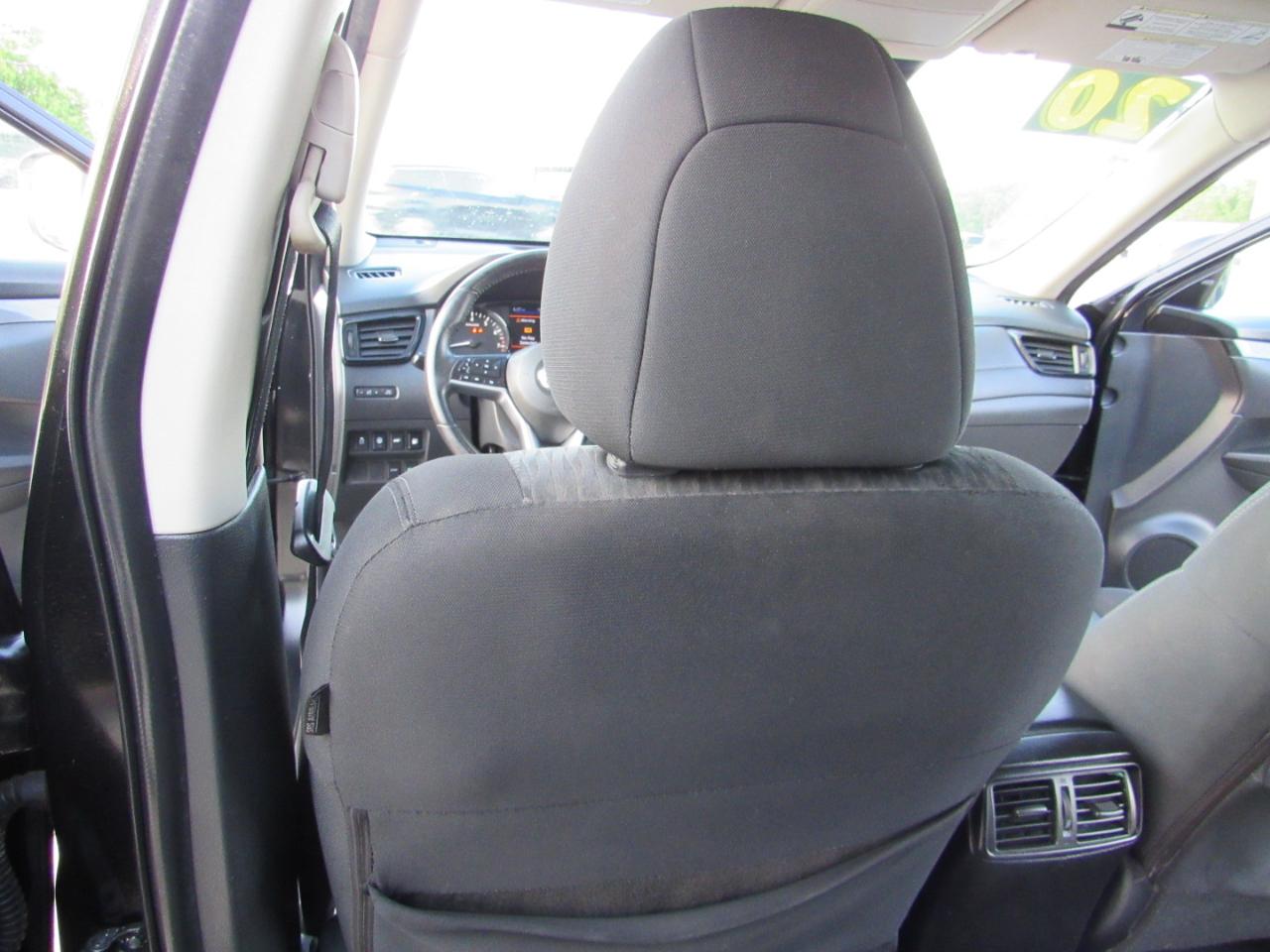 Nissan Rogue FWD SV 2020