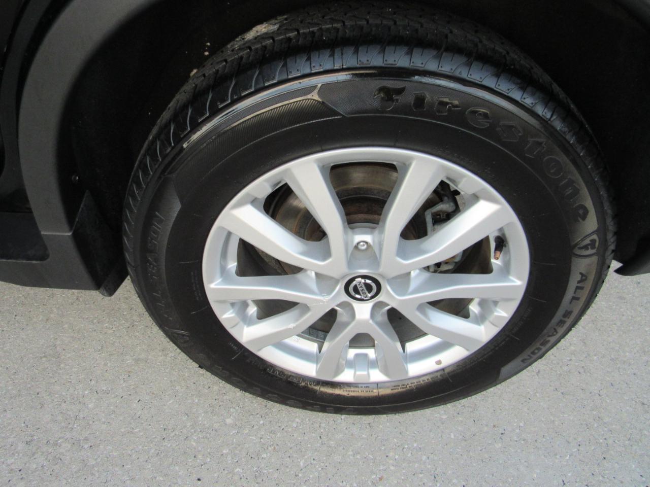 Nissan Rogue FWD SV 2020