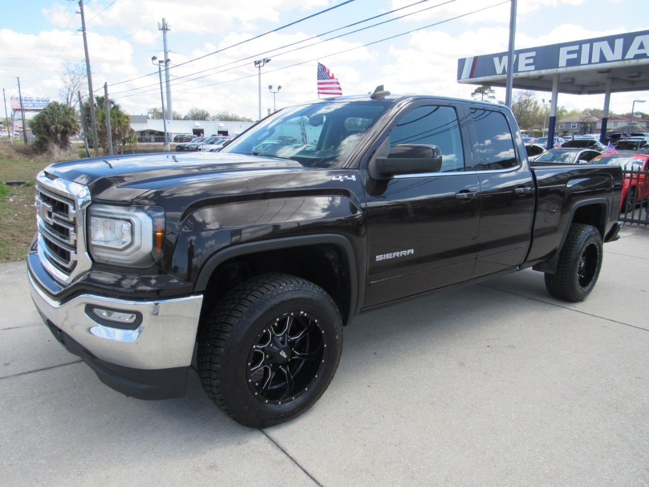 GMC Sierra 1500 Limited 4WD Double Cab SLE 2019