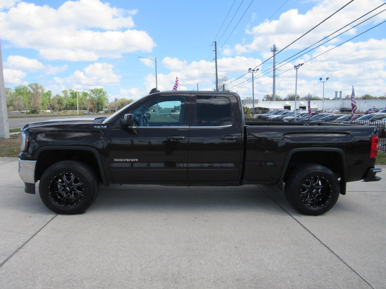 GMC Sierra 1500 Limited 4WD Double Cab SLE 2019