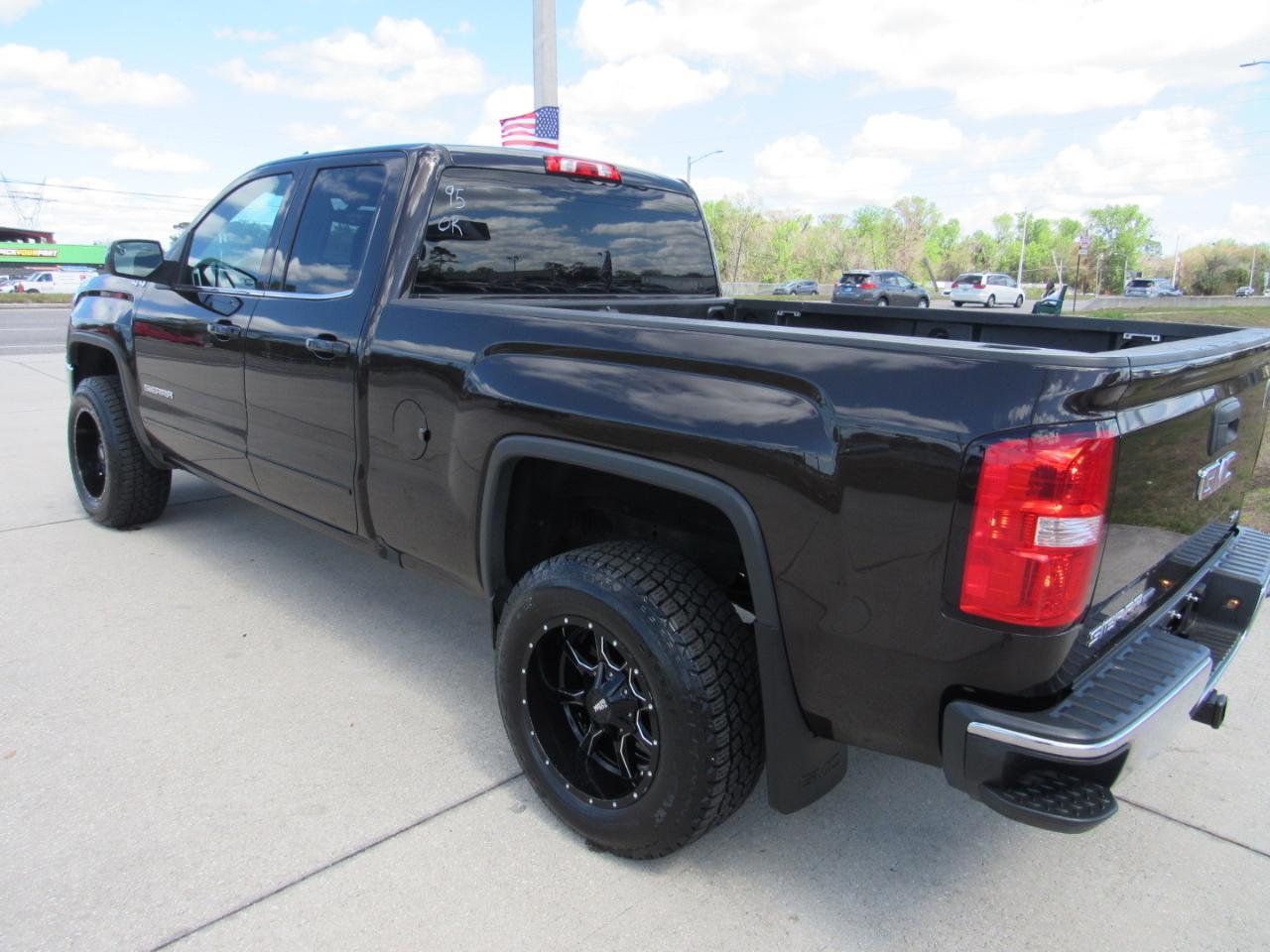 GMC Sierra 1500 Limited 4WD Double Cab SLE 2019
