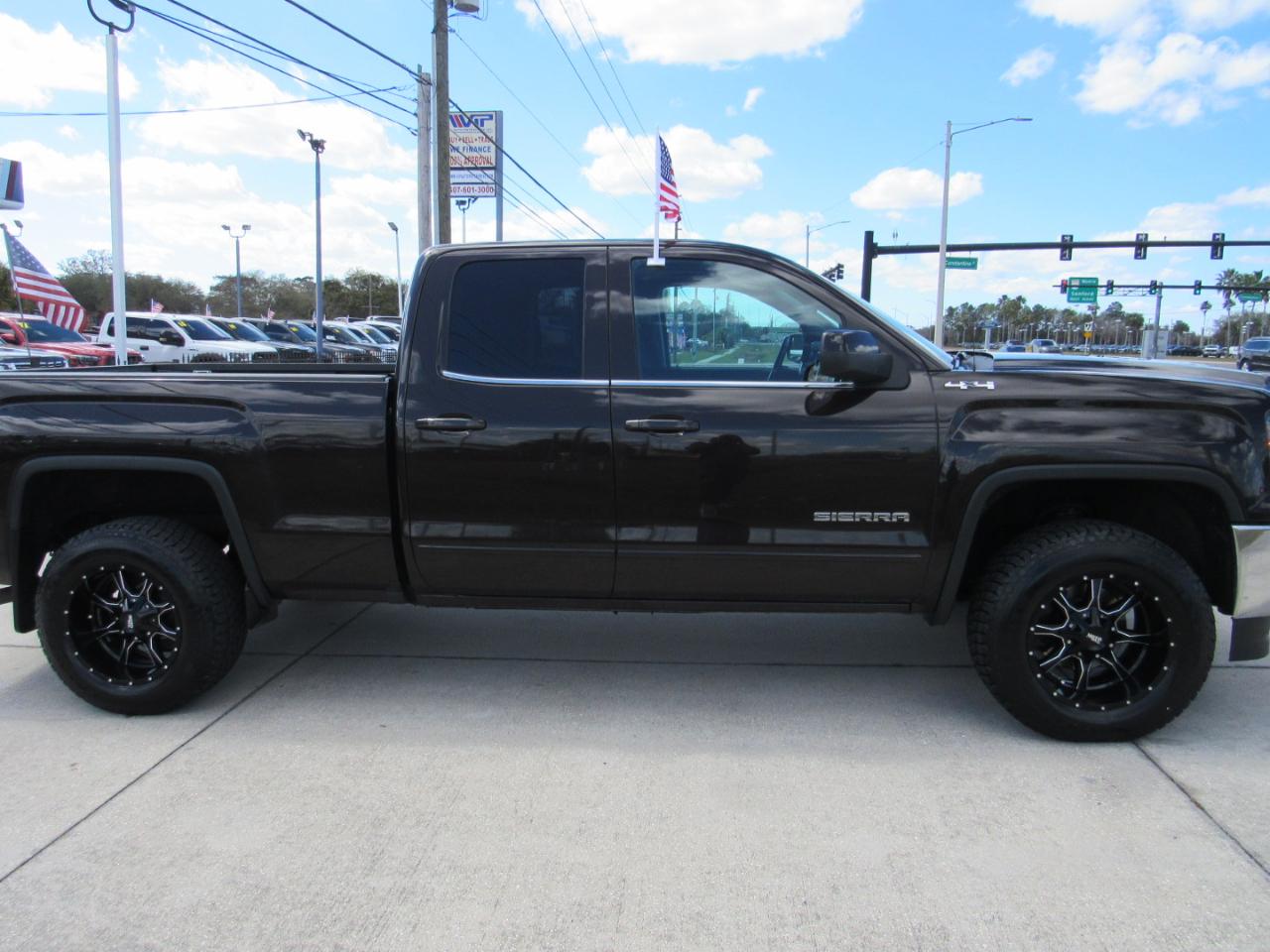 GMC Sierra 1500 Limited 4WD Double Cab SLE 2019
