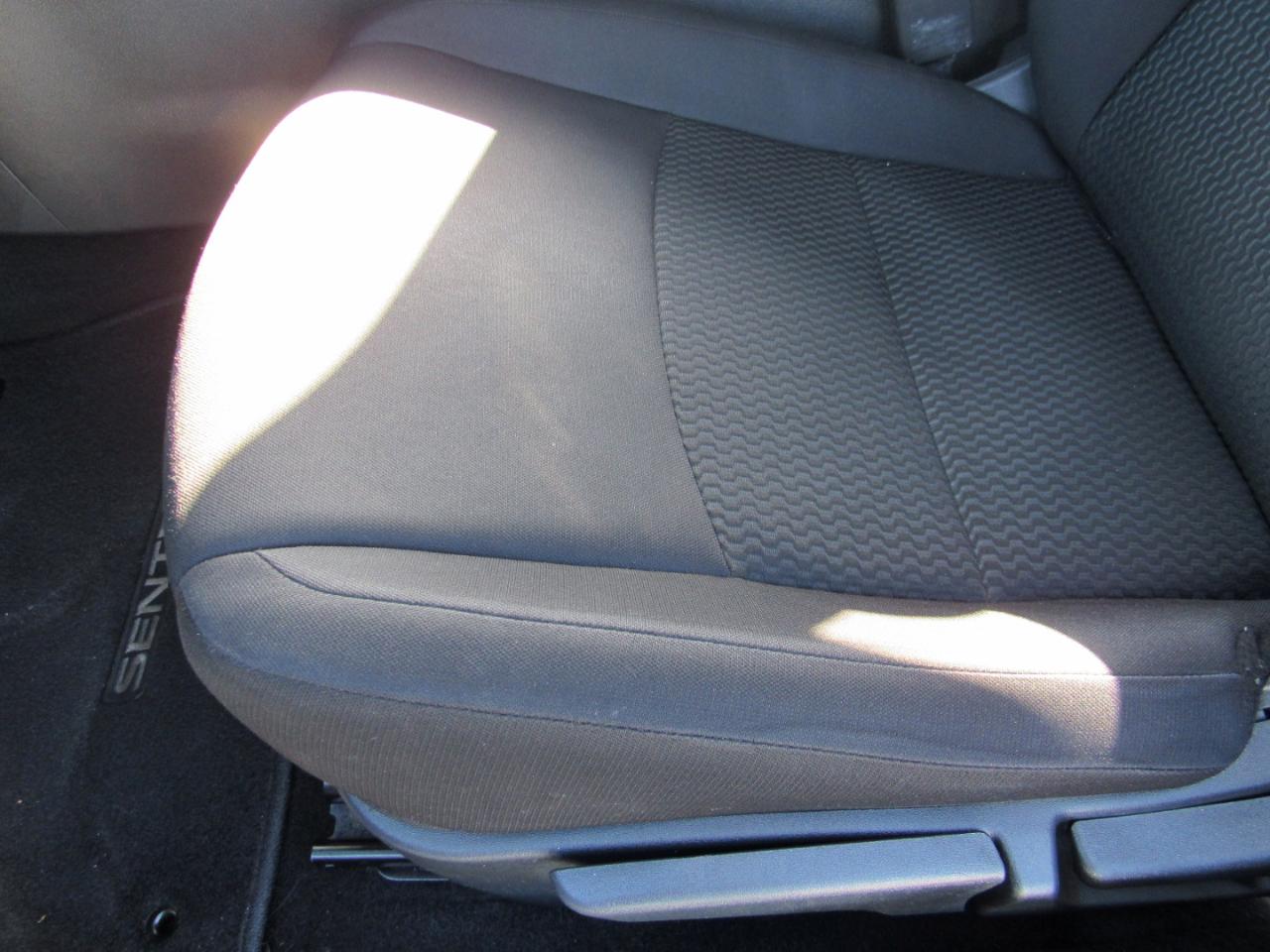 Nissan Sentra S CVT 2021