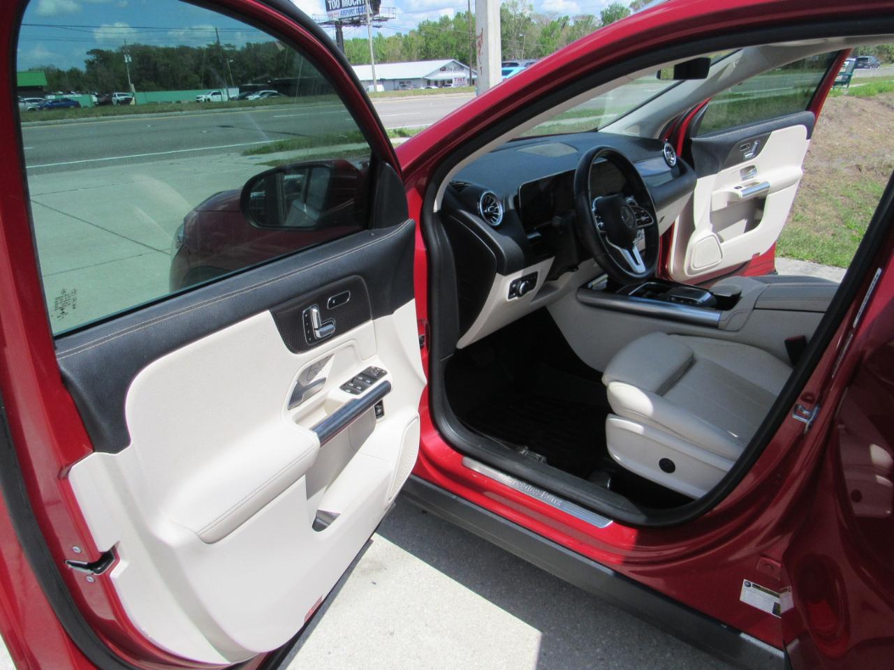 Mercedes-Benz GLA GLA 250 SUV 2021