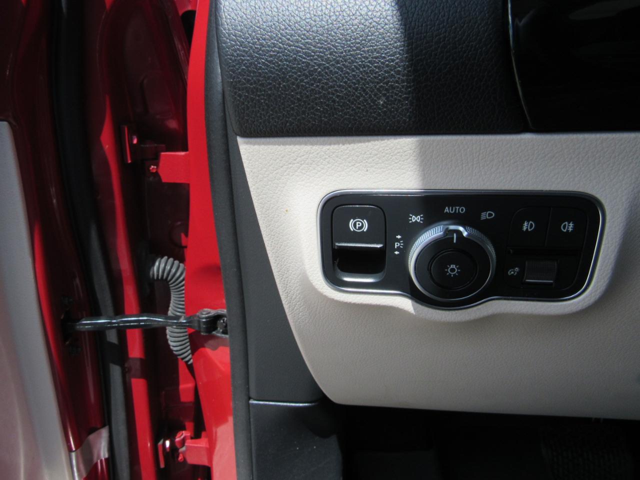 Mercedes-Benz GLA GLA 250 SUV 2021