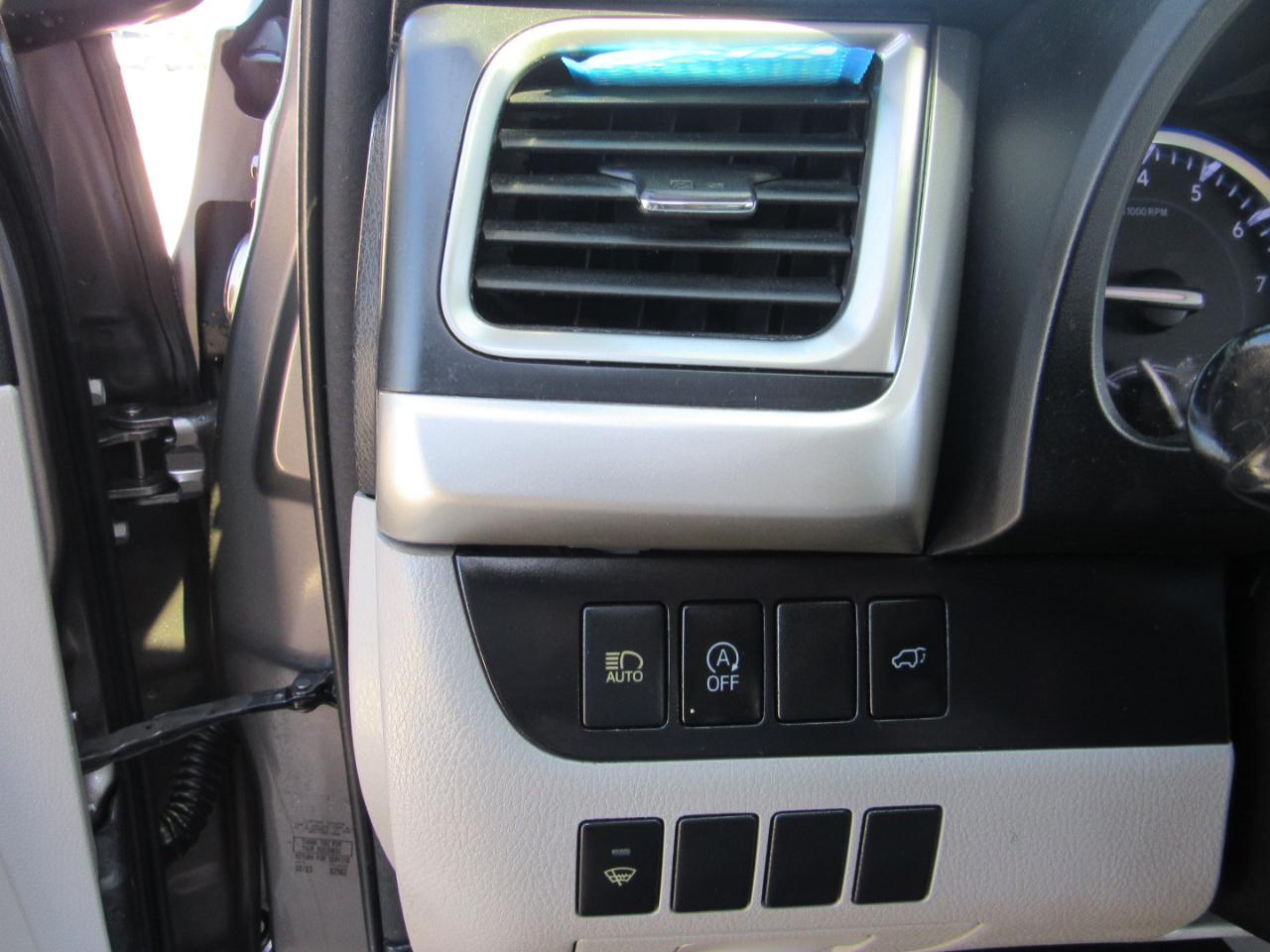 Toyota Highlander XLE V6 FWD (Natl) 2017