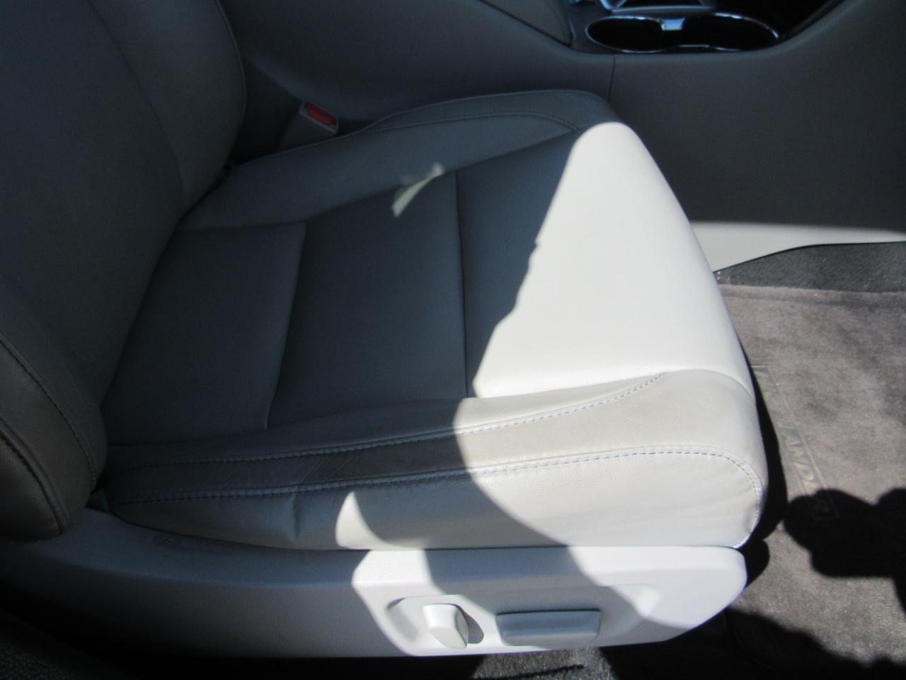 Toyota Highlander XLE V6 FWD (Natl) 2017