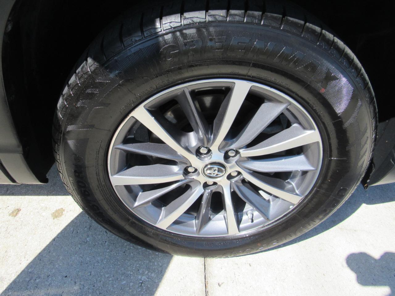 Toyota Highlander XLE V6 FWD (Natl) 2017