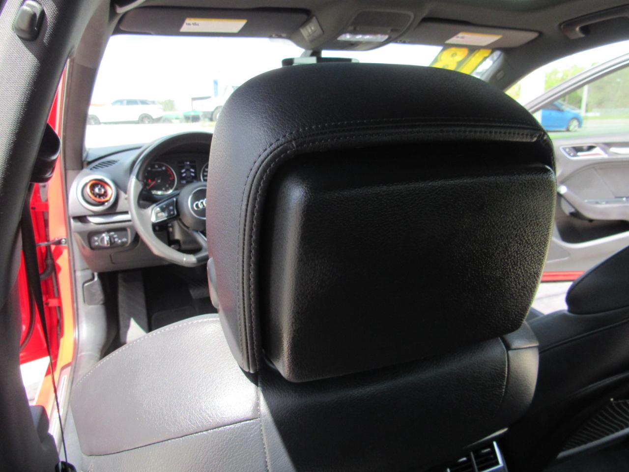 Audi A3 Sedan 2.0 TFSI Tech Premium Plus FWD 2018